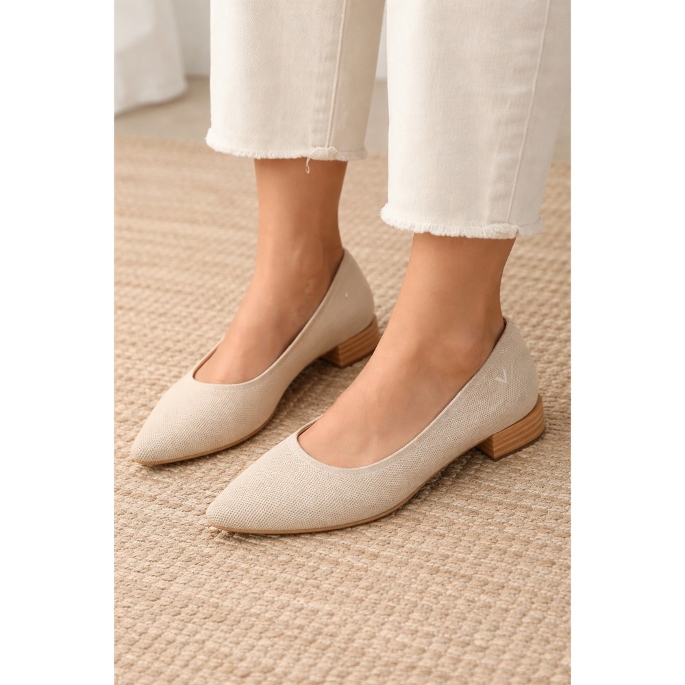 VIVAIA Beige Pointed Toe Knit‎ Flats – Low Heel, Comfortable, Sustainable US/5